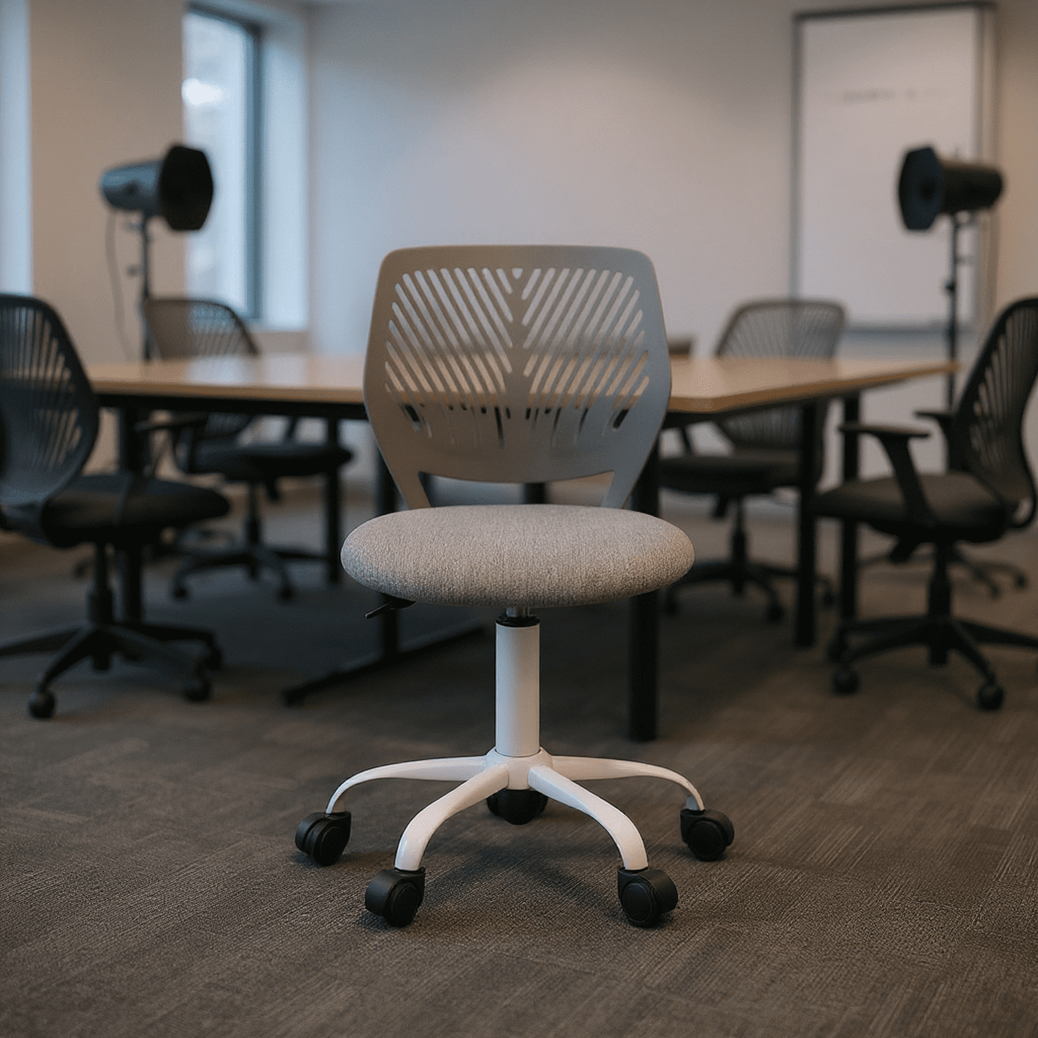 Homy Casa Conference Streaming Footrest Stool Ergonomic Adjustable Swivel Chair with Rolling Casters and Cushioned Seat for Live Broadcasts Offices and Meeting Rooms